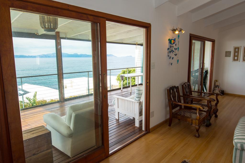 Quarterdeck Holiday Apartment Cape Town Exterior photo